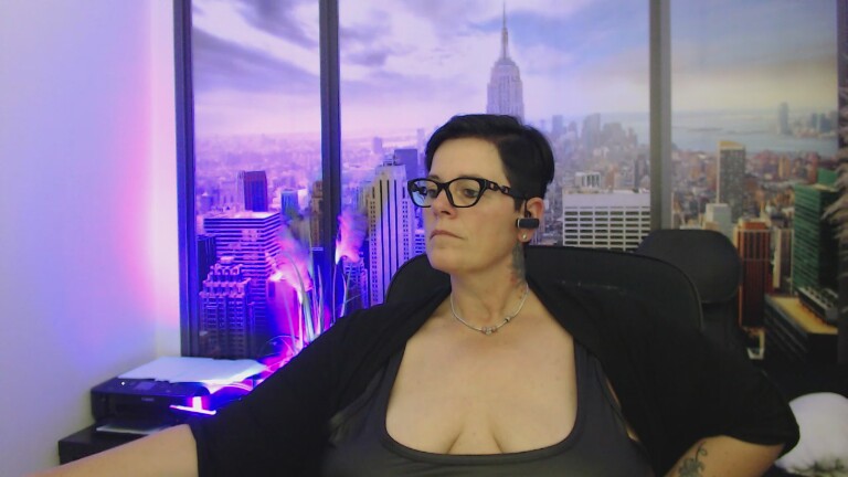 MollySun's Streamate show and profile