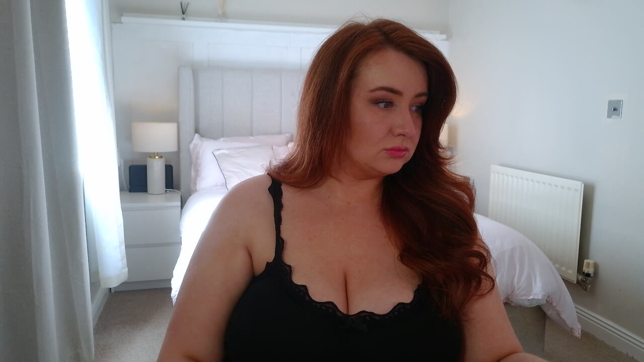 Curvy_Crystal