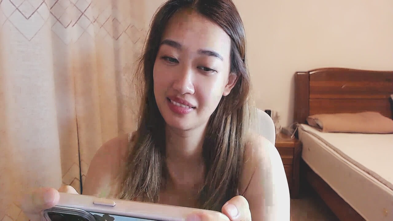 Cleo_CC