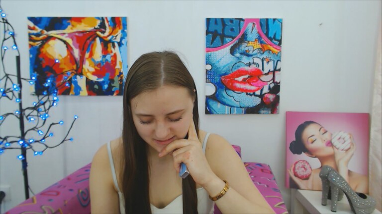 ArinaBelly's Streamate show and profile