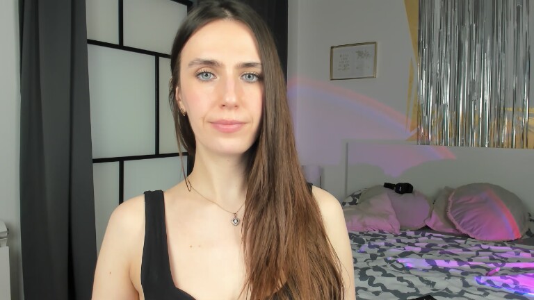 JennyferDreams's Streamate show and profile