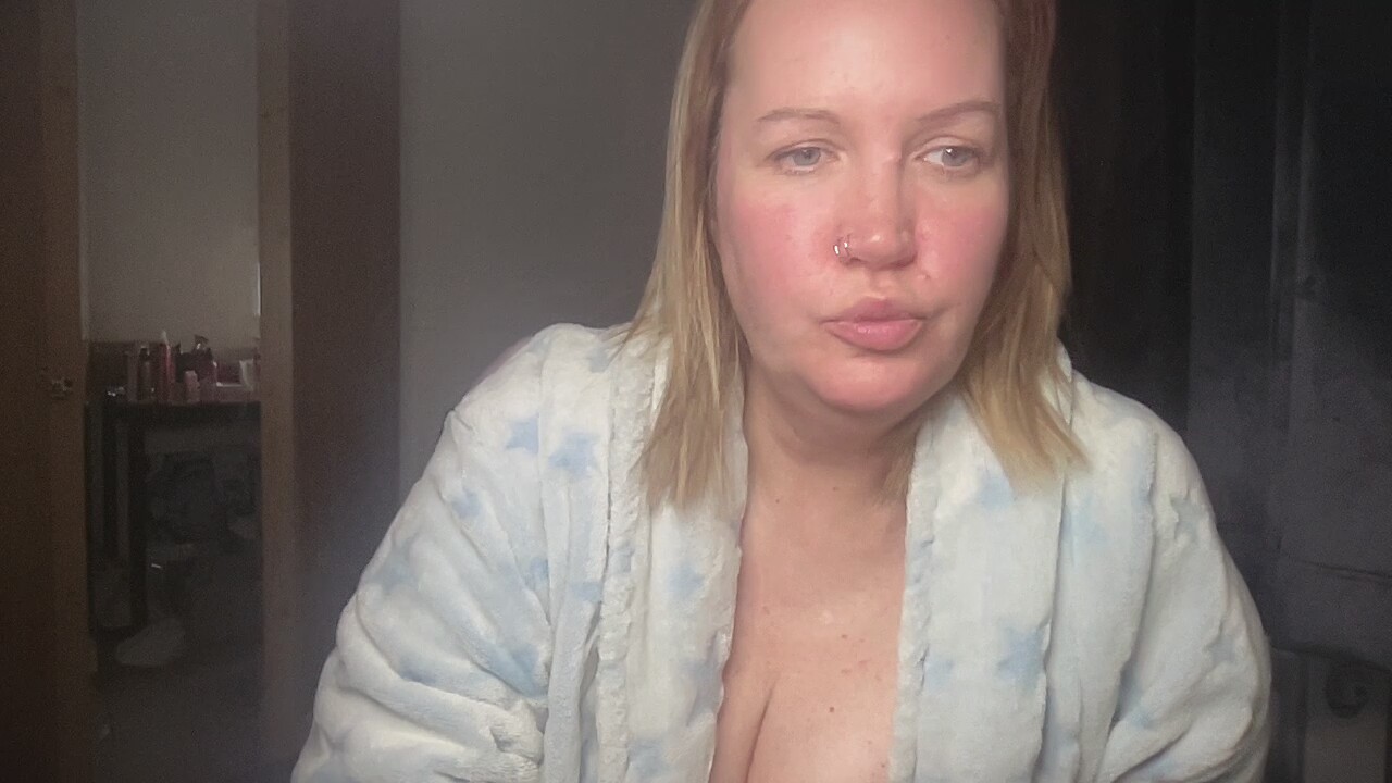 Issy_PrincesUK