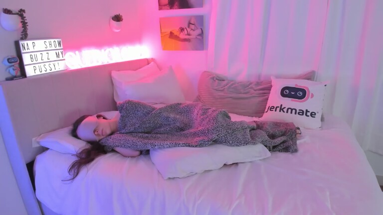 QueenChloeXO's Streamate show and profile