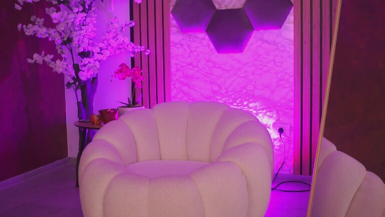 RubyFever's Streamate show and profile