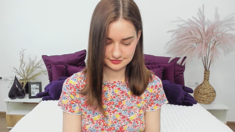 DemiLinda's Streamate show and profile